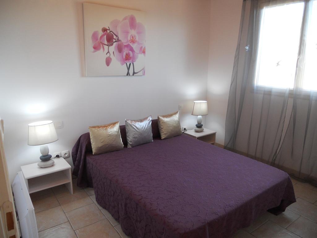Gites Sassone, Vue Panoramique Sur Ajaccio Et La Mer Alata Room photo