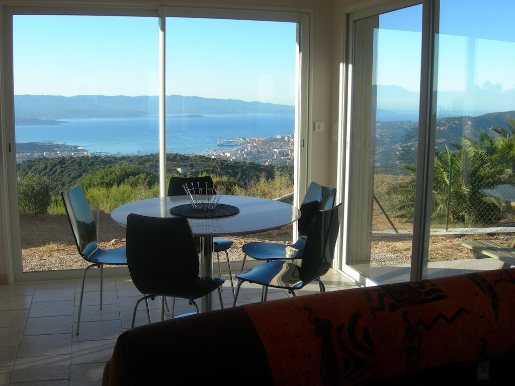 Gites Sassone, Vue Panoramique Sur Ajaccio Et La Mer Alata Room photo